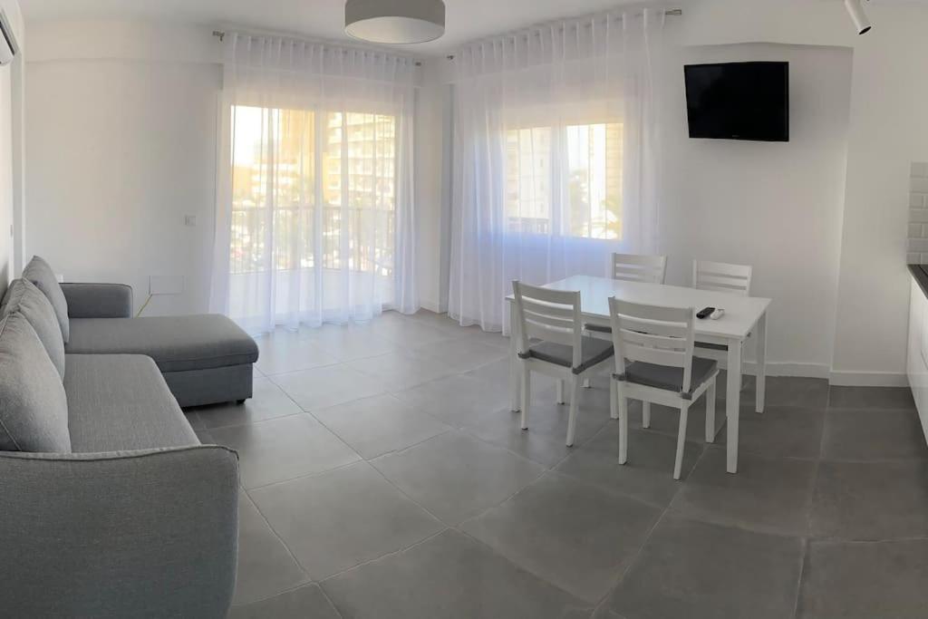Apartamentos La Gaviota روكيتاس ذي مار المظهر الخارجي الصورة